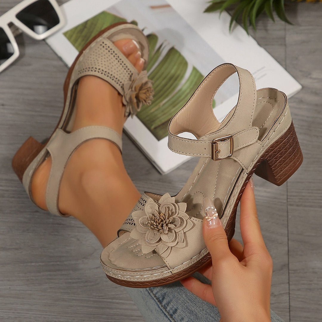 Damen elegante Riemchen-Sandalen mit floralem Design und Absatz EB
