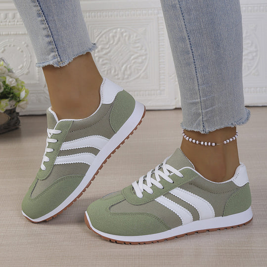 Damen Sneakers im sportlichen Retro-Stil mit atmungsaktiver Oberflächenstruktur EB