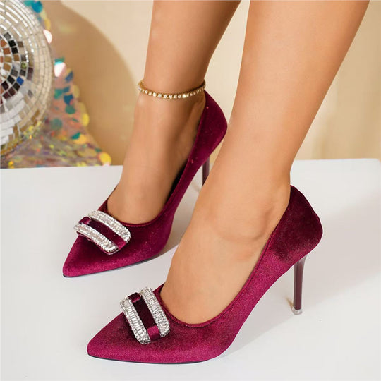 Damen elegante spitze Stiletto-Pumps mit funkelndem Schmuckdetail EB