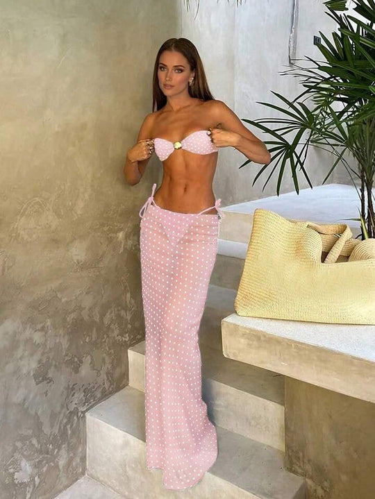 Damen Bandeau-Bikini mit modischer Schnittführung EB