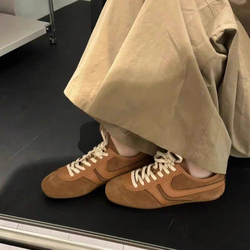 Damen trendige Sneakers im Retro-Stil EB