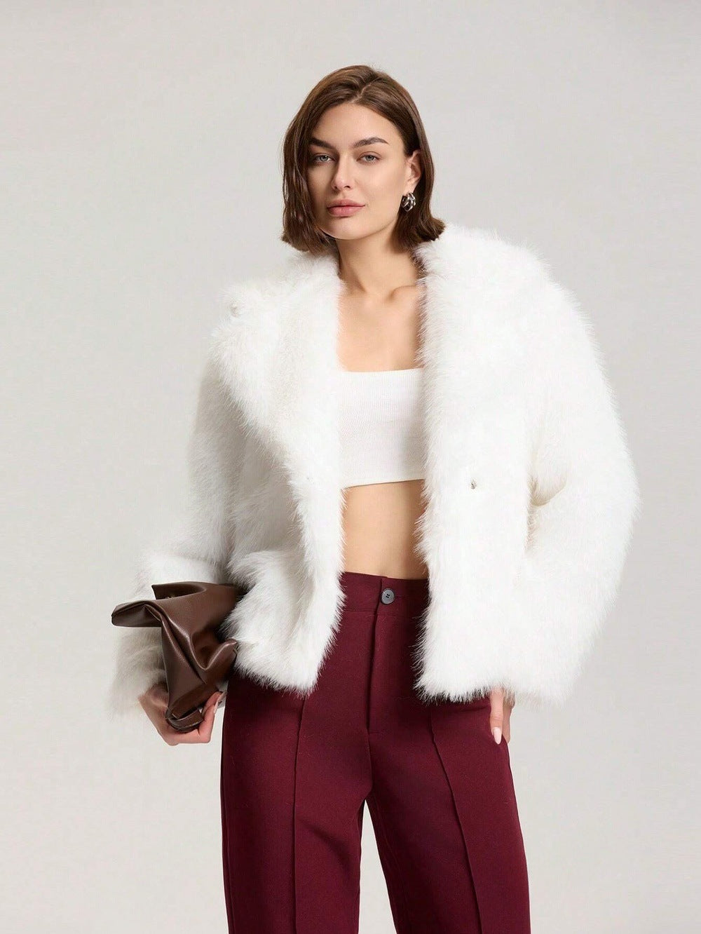 Damen Modische Kurzjacke mit glamourösem Kunstfell EB