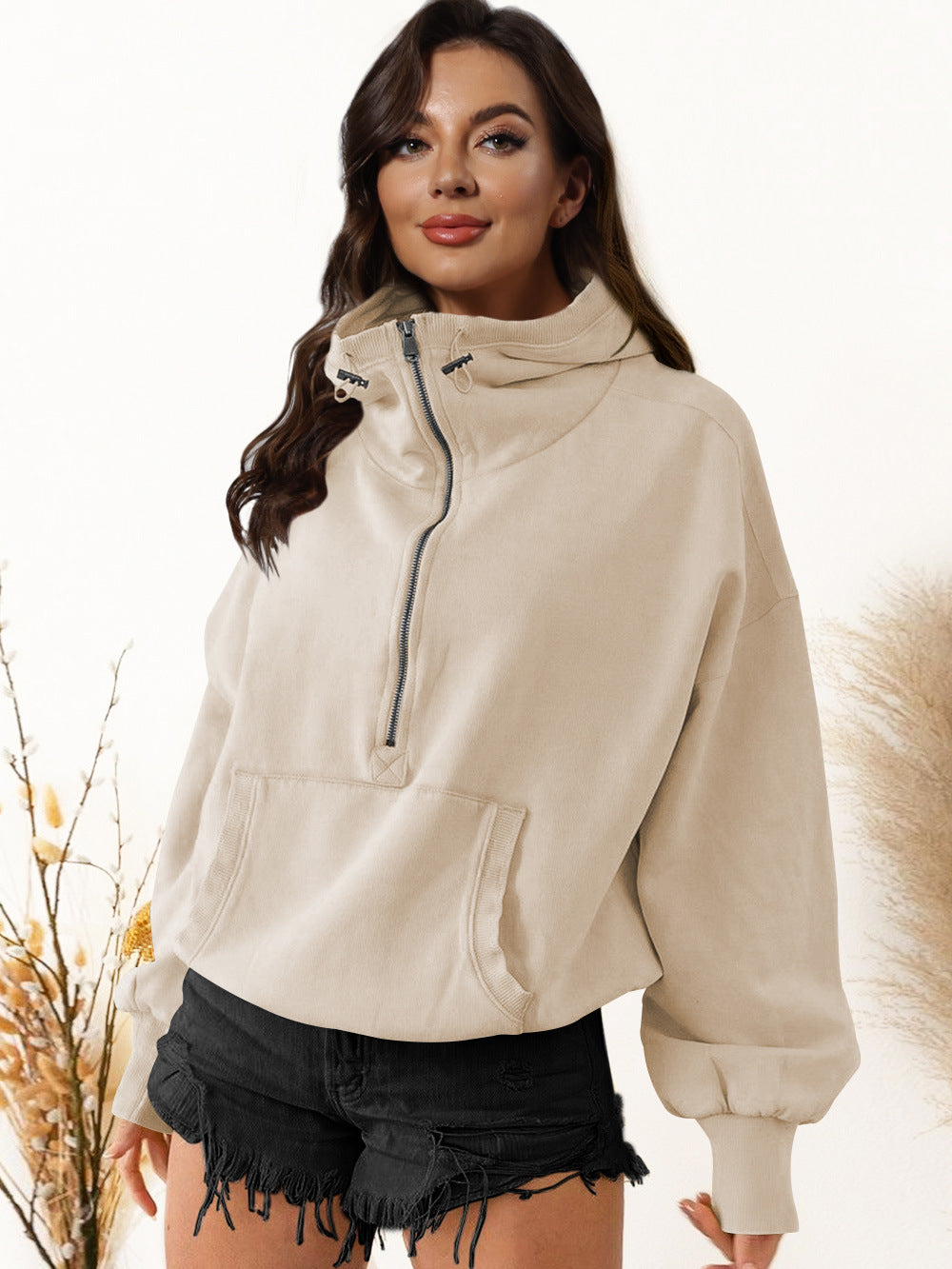 Damen sportlicher Kapuzenpullover mit halbem Reißverschluss und funktionalen Taschen EB