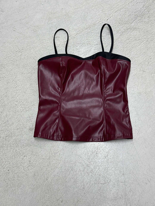 Damen-Crop-Top aus Kunstleder mit raffinierten Trägern EB