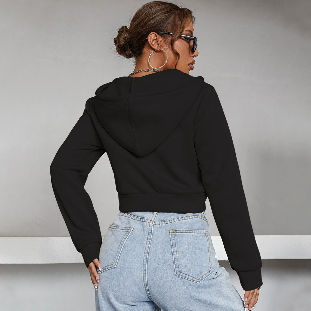 Damen kurze Kapuzenjacke mit durchgehendem Reißverschluss taillierter Silhouette und elastischen Bündchen Eichborn Berlin