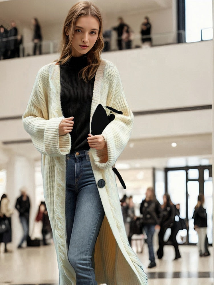 Damen lässiger Strickmantel mit fransigen Abschlüssen und großzügigen Taschen EB