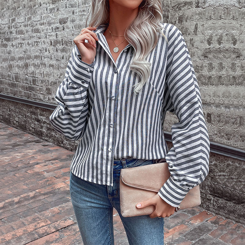 Damen Krawattenhemd mit gestreiftem Design EB
