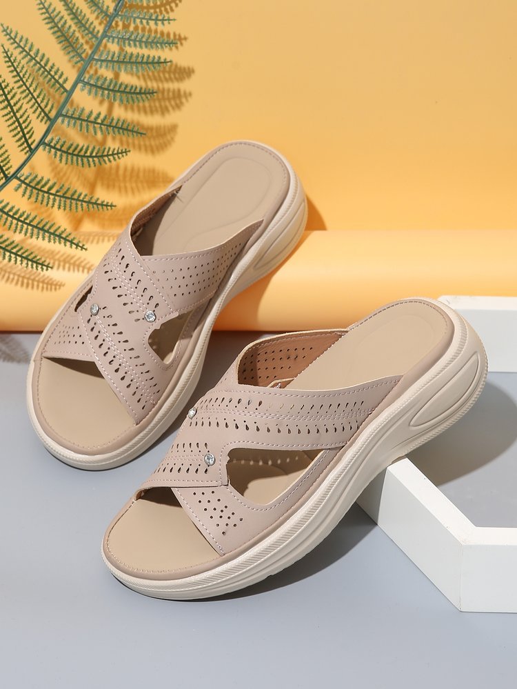 Damen Komfortable Clogs mit atmungsaktiven Einsätzen und verstellbarem Riemen EB