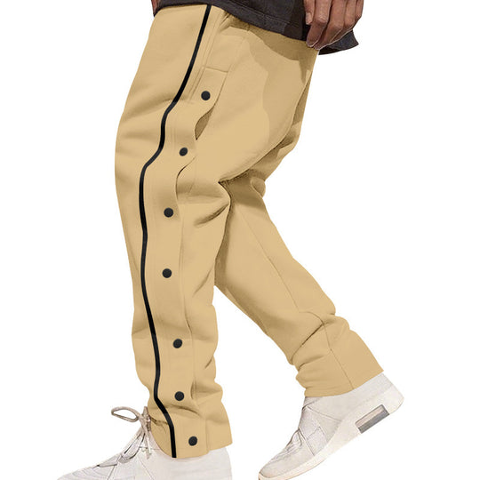 Herren nan weite Trackpants mit seitlicher Druckknopfleiste, elastischem Bund und reflektierendem Streamline-Streifen EB