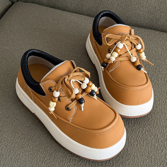 Damen modische Sneaker mit ornamentalen Schnürsenkeln EB