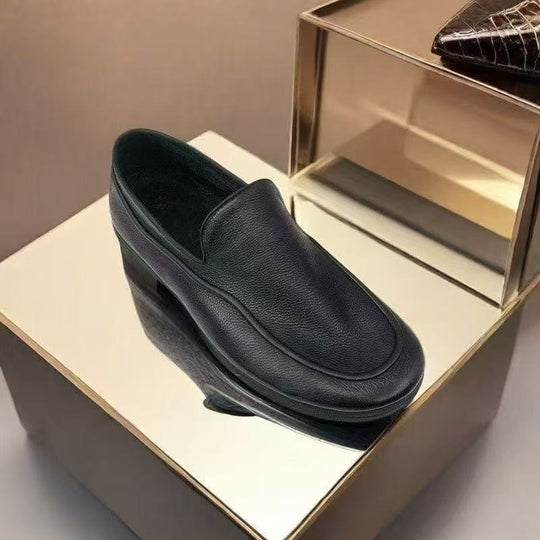 Damen Elegante Ledermokassins mit rutschfester Sohle und modischem Design EB