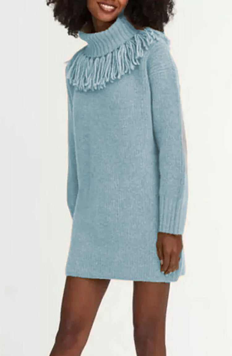 Damen Strickkleid mit hohem Rollkragen und modischen Fransen EB