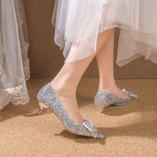 Damen glamouröse Glitzerpumps mit funkelndem Schleifenakzent EB