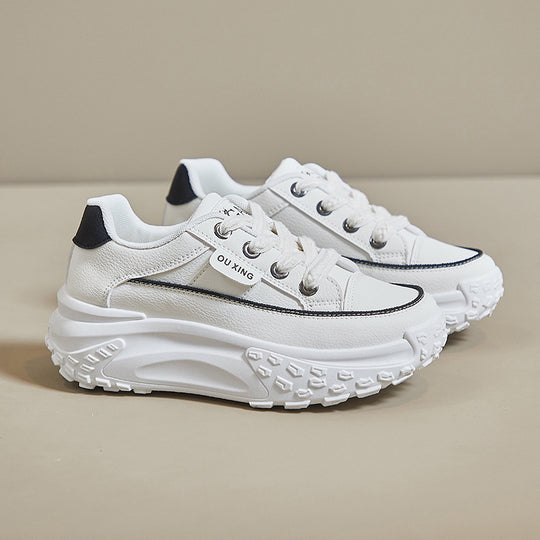 Damen Sportliche Chunky Sneakers mit trendigen Details EB