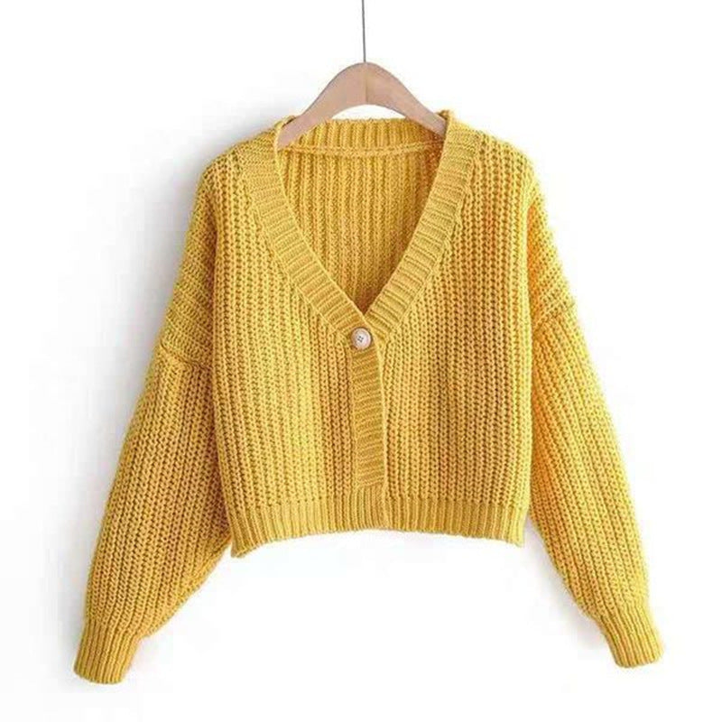 Damen Kurzer Strickcardigan mit V-Ausschnitt und modischen Knopfdetails EB
