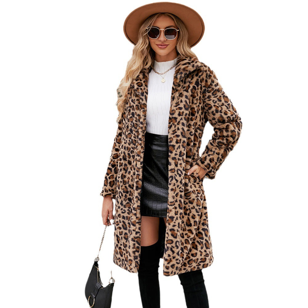 Damen Luxuriöser Leopardenfell-Mantel EB
