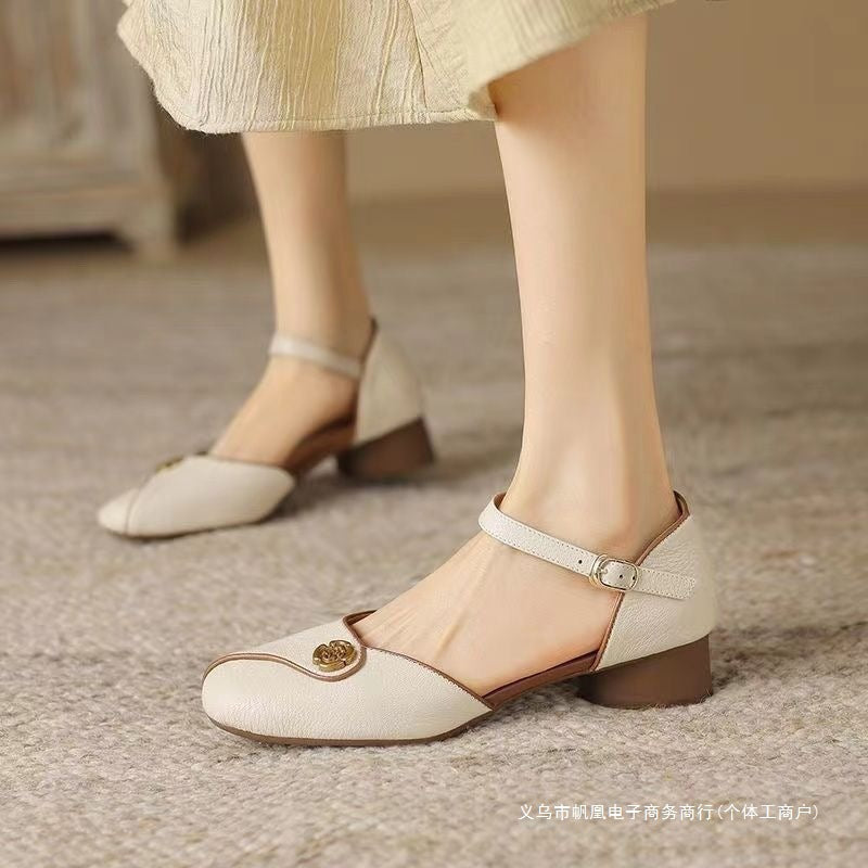 Damen Elegante Sling-Pumps mit komfortablem Fußbett und Schmuckdetail EB