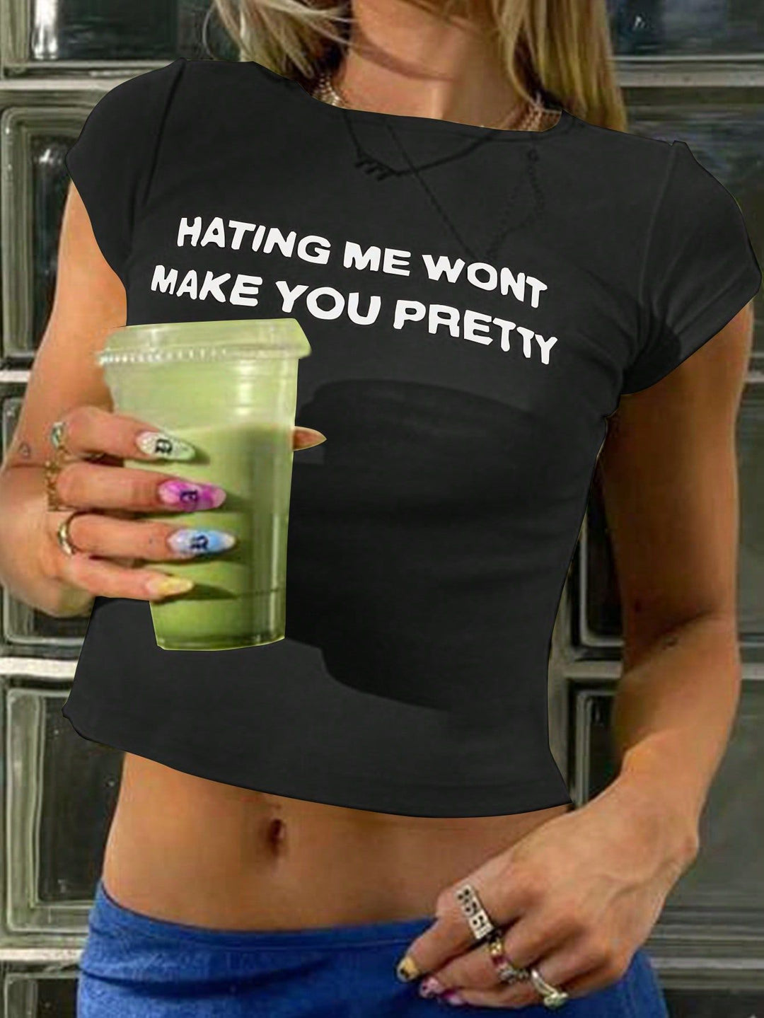 Damen Figurbetontes Crop-T-Shirt mit statement Schriftzug EB