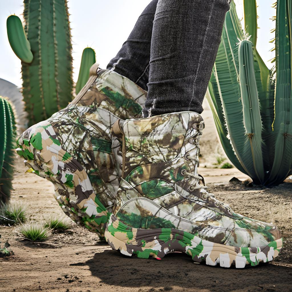 Herren Camouflage Outdoor-Stiefel mit rutschfester Sohle und isolierender Fütterung EB