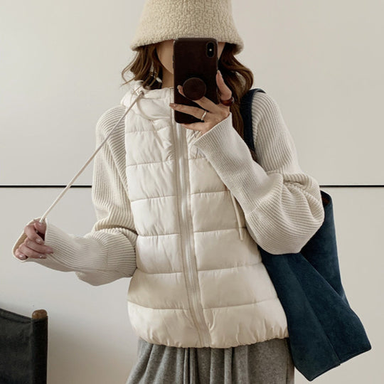 Damen Isolierte Hybridjacke mit voluminösen Ärmeln und Kapuze EB