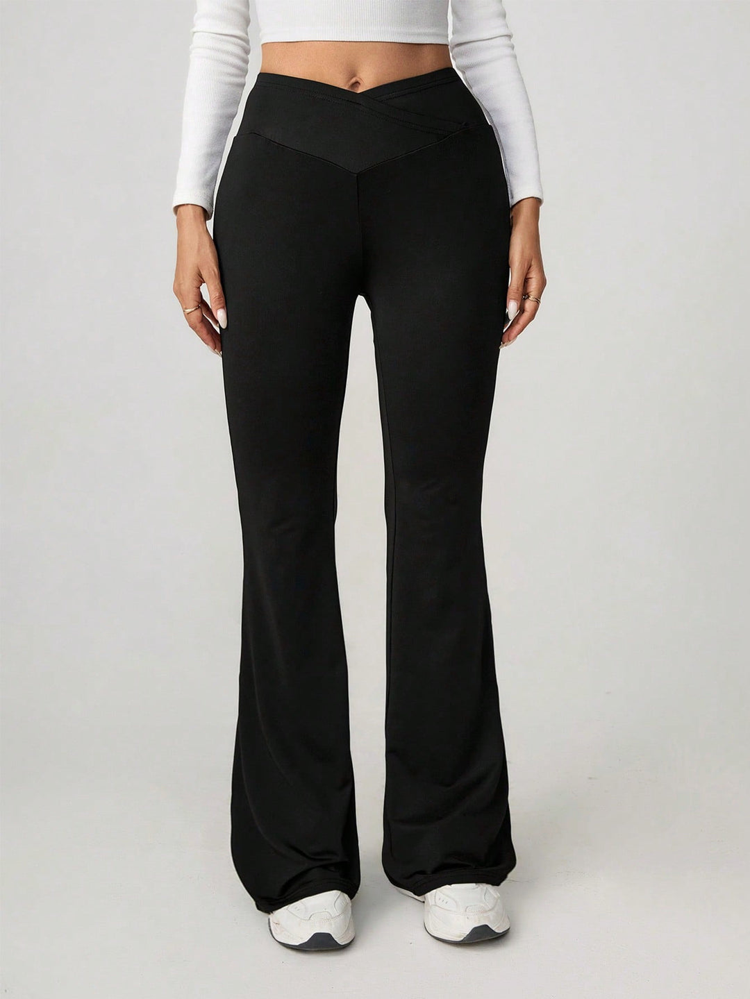 Damen High-Waist Sporthose mit weitem Bein und elastischem Bund EB
