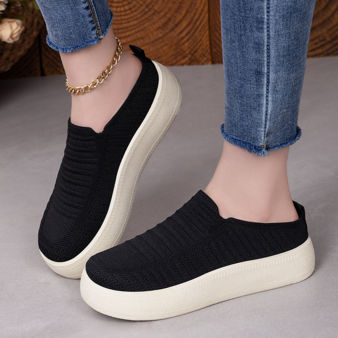 Damen nan gestrickter Slip-On Plateau-Sneaker mit sockenähnlichem Schaft, elastischem Einstieg und stoßdämpfender Leichtsohle EB