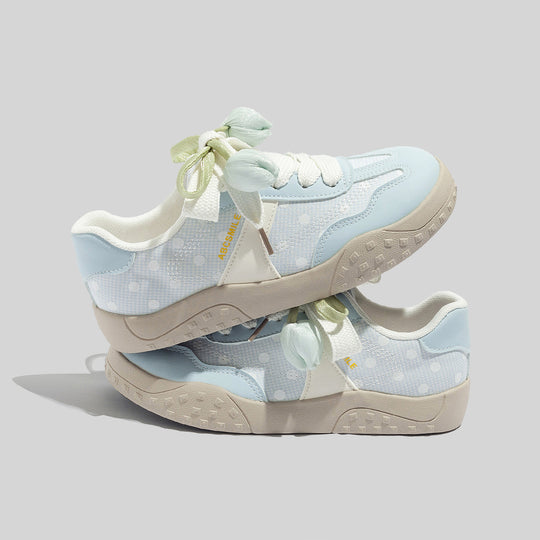 Damen Freizeit Sneakers mit leichtem Punktemuster und verspielten Schleifen EB