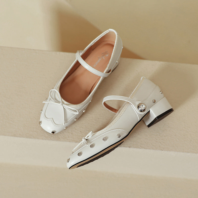Damen elegante Ballerinas mit modischem Riemen und schimmerndem Detail EB