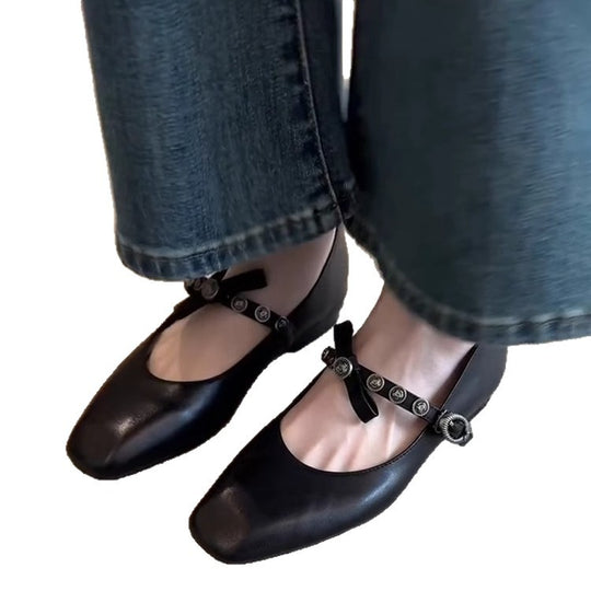 Damen elegante Ballerinas mit modischem Riemendetail und komfortablem Absatz EB