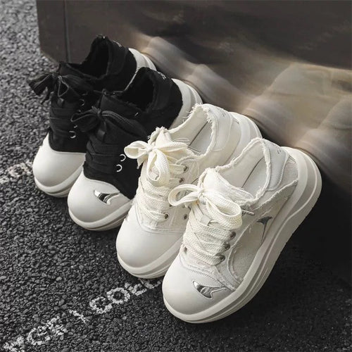 Damen Hochwertige Sneaker mit innovativer Schnürdetails und bequemer Dämpfung EB