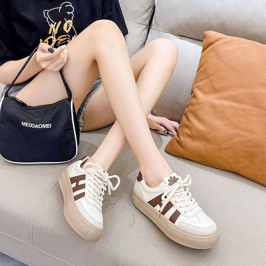 Damen Stilvolle Sneakers mit modischem Design und komfortabler Sohle EB
