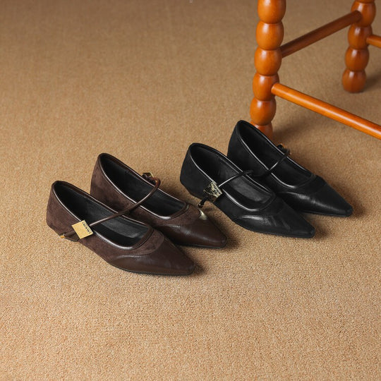 Damen modische Ballerina mit elegantem Riemchen EB