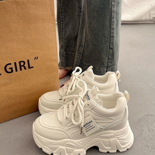 Damen Chunky Sneakers mit trendigem Design und dämpfender Sohle EB