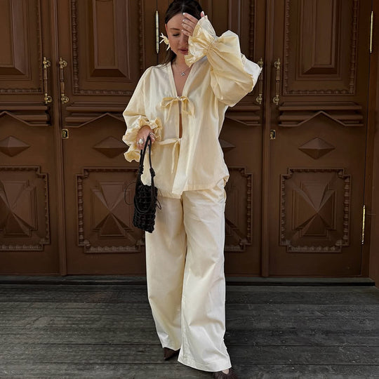Damen lässige Loungewear-Kombination mit voluminösen Ärmeln EB
