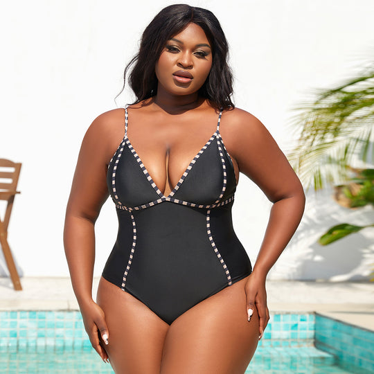 Damen Eleganter Einteiler Badeanzug mit raffinierten Kontrastdetails EB