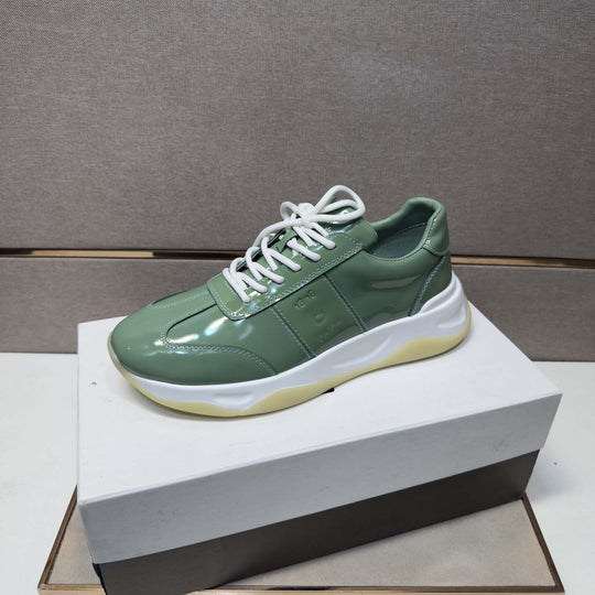 Damen Sportliche Sneakers mit modischem Glanzverschluss und dämpfender Sohle EB