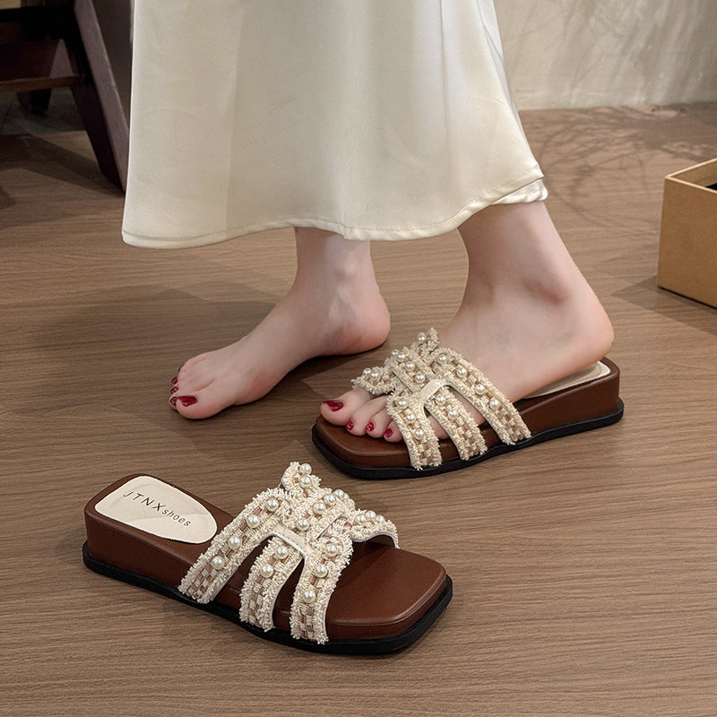 Damen Dekorative Sandalen mit eleganten Perlenapplikationen EB
