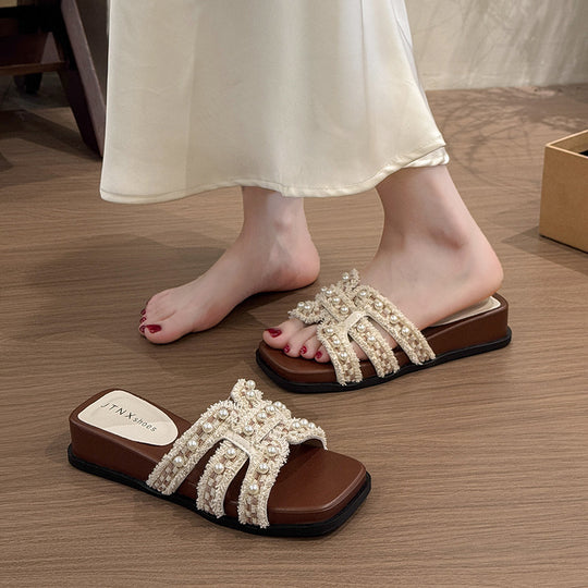 Damen Dekorative Sandalen mit eleganten Perlenapplikationen EB