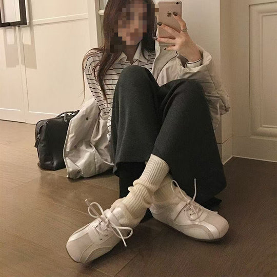 Damen Schnür-Sneaker mit kuscheligem Innenfutter und sportlichem Design EB