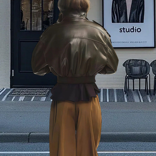 Damen Kunstlederjacke im urbanen Stil mit Stehkragen und praktischen Taschen EB