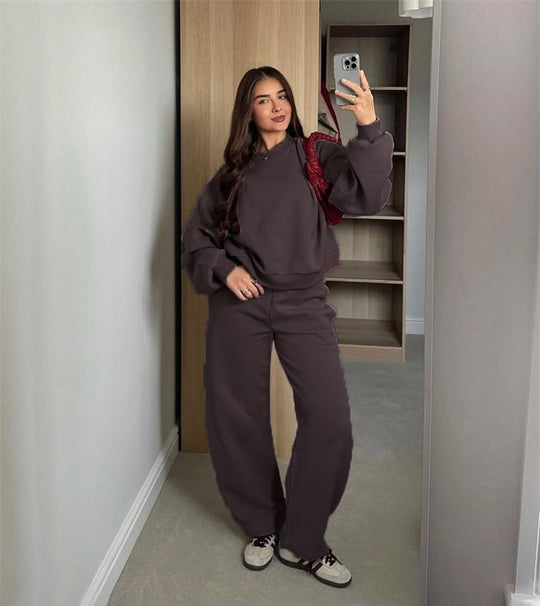 Damen Cropped-Sweatshirt mit hohem Rundhalsausschnitt und elastischer Tunnelzug Wide-Leg Jogginghose Set Eichborn Berlin