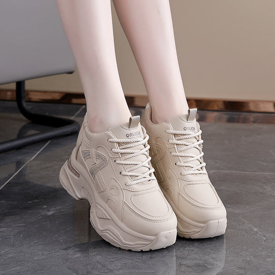 Damen modische Sneakers mit dämpfenden Eigenschaften und sportlichem Design EB