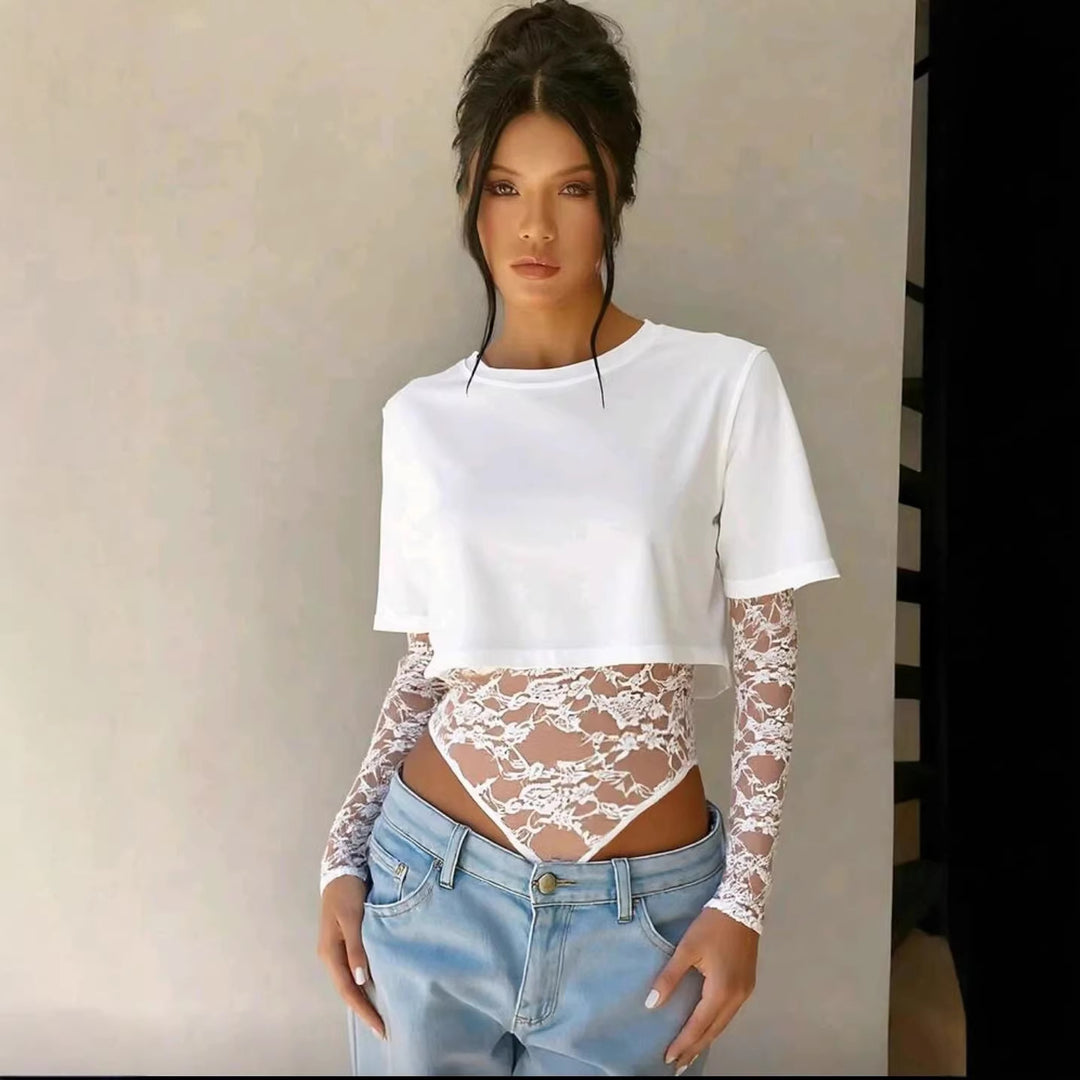 Damen Bodyshirt mit transparenten Spitzenärmeln und lässigem Schnitt EB