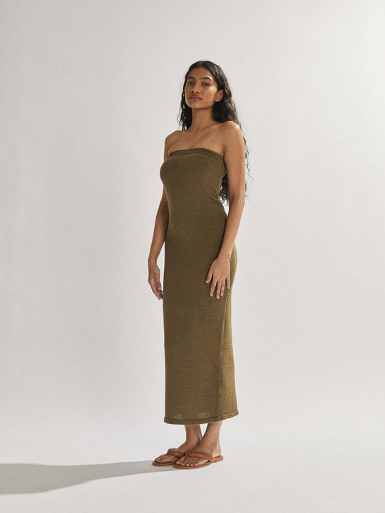 Damen luftiges Maxikleid im minimalistischen Design EB