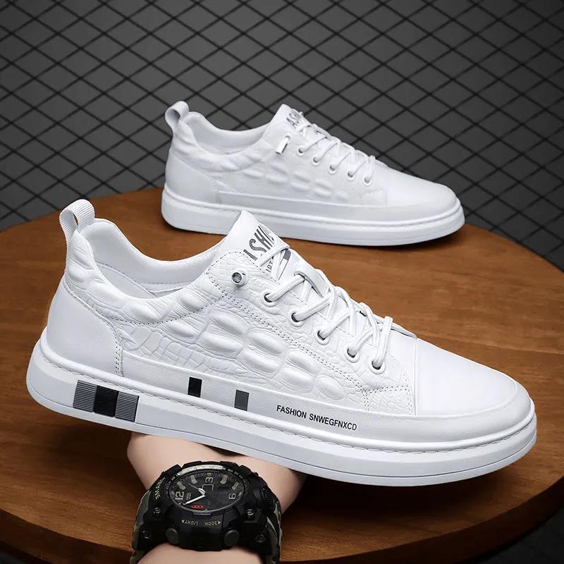 Damen Modische Sneakers mit edlem Schlangenmuster und strapazierfähiger Laufsohle EB