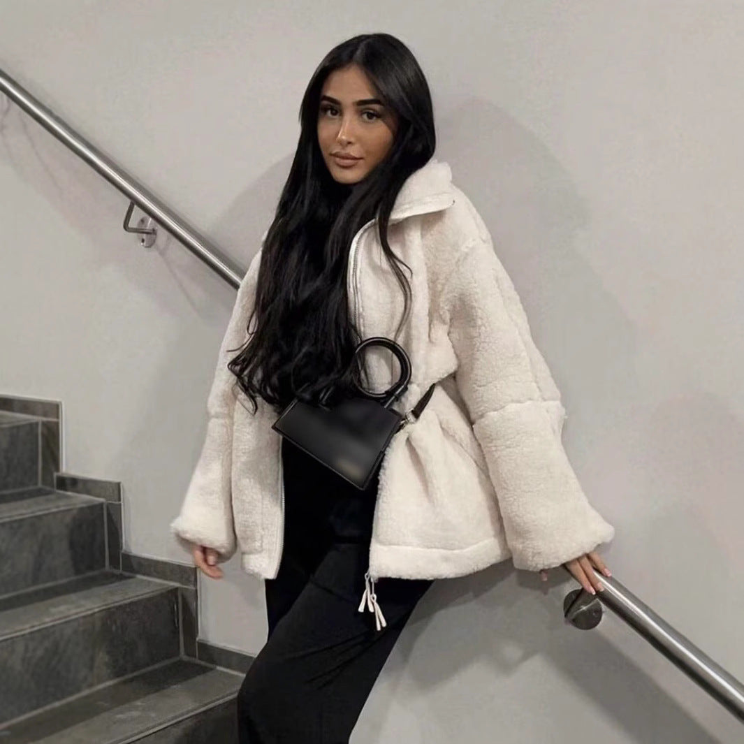 Damen kuschelige Fleecejacke mit hohem Kragen und praktischen Eingrifftaschen EB