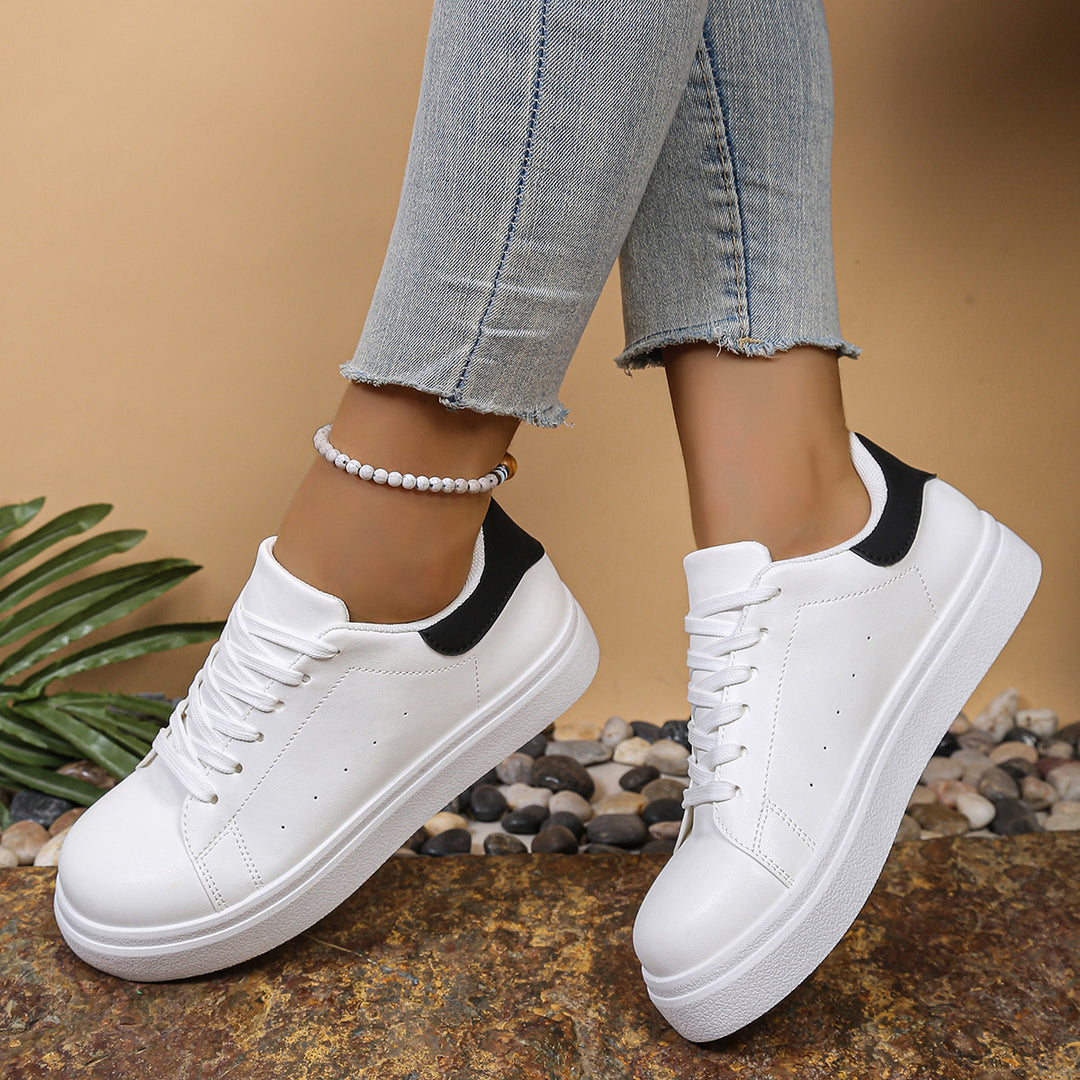 Damen Sneakers mit sportlichem Design und atmungsaktiver Sohle EB