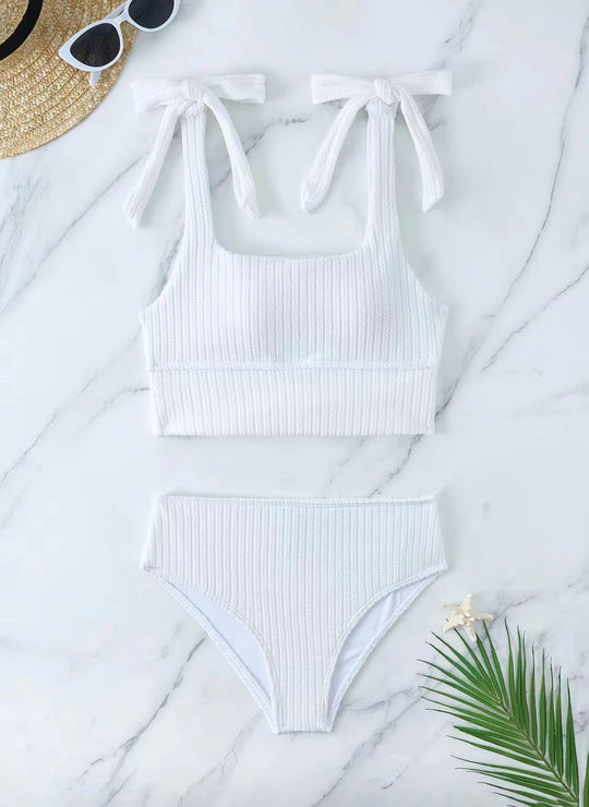 Damen Bikini-Set mit trendigem Rippdesign und verstellbaren Bindeträgern EB