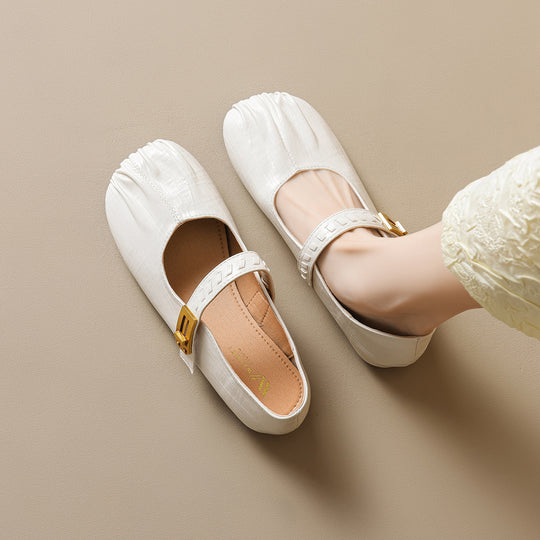 Damen Ballerinas mit dekorativem Riemenverschluss und hochwertiger Lederoberfläche EB