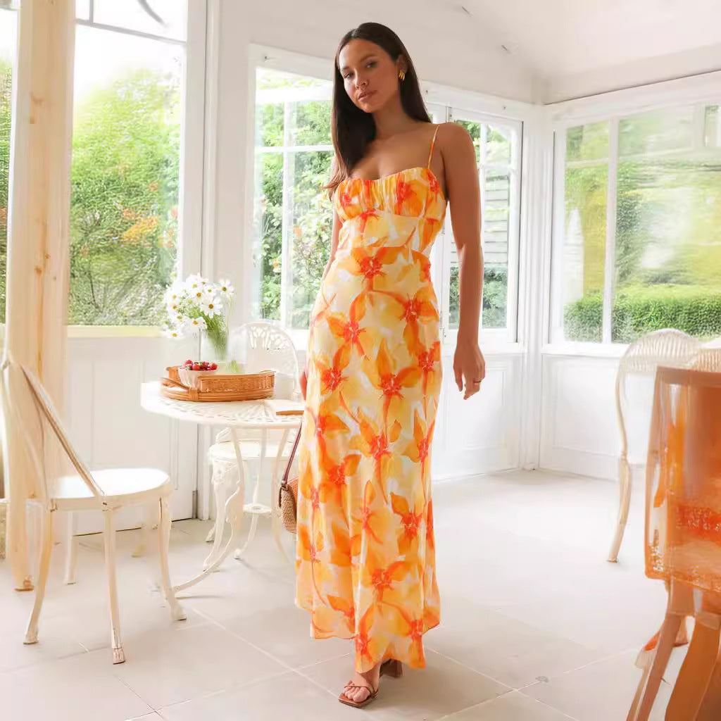 Damen Maxikleid mit elegantem Raffdesign und unterstützenden Spaghettiträgern EB